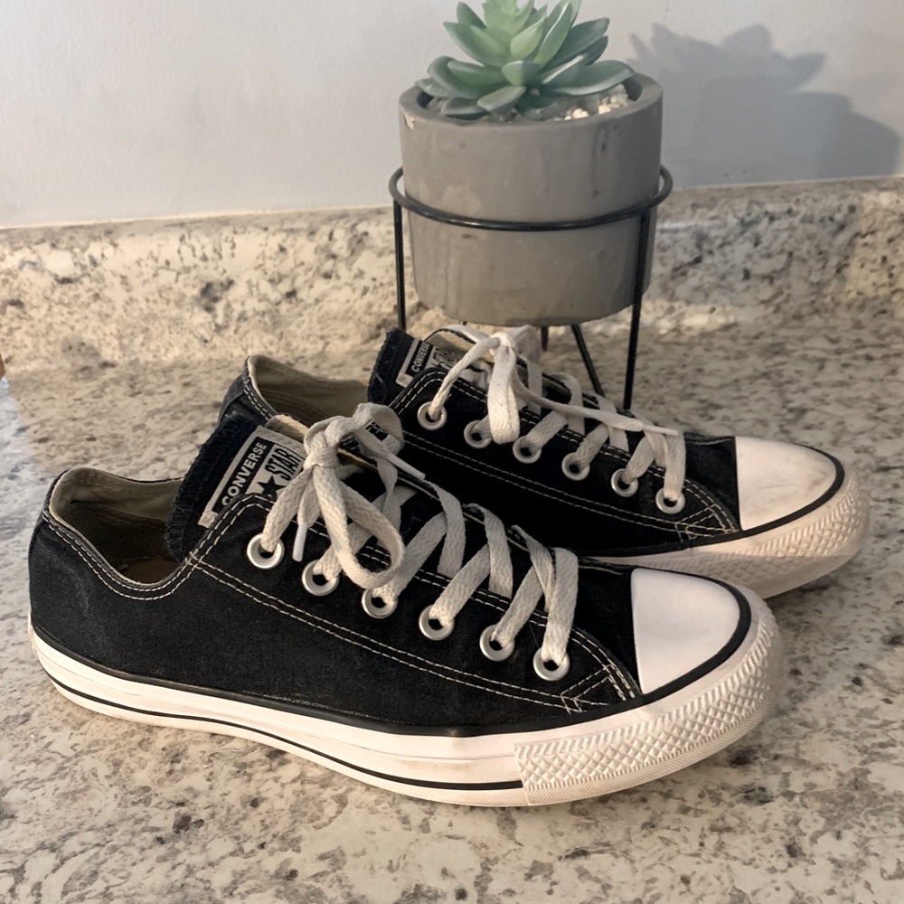 Black Converse Sneakers 8.5